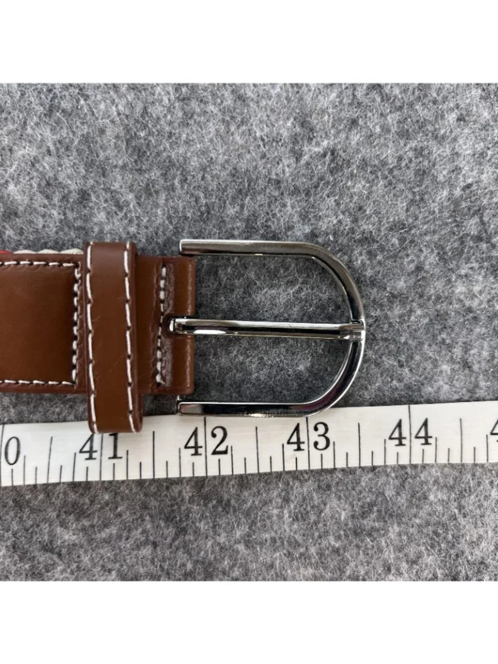 Unknown woven stretch